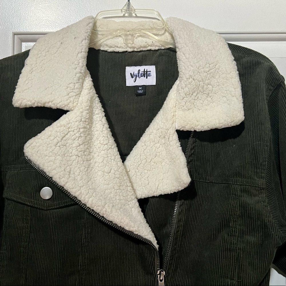 Light Fall Coat - image 4